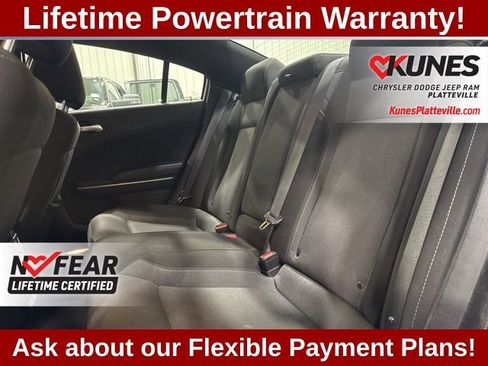Used 2022 Dodge Charger SXT image 13