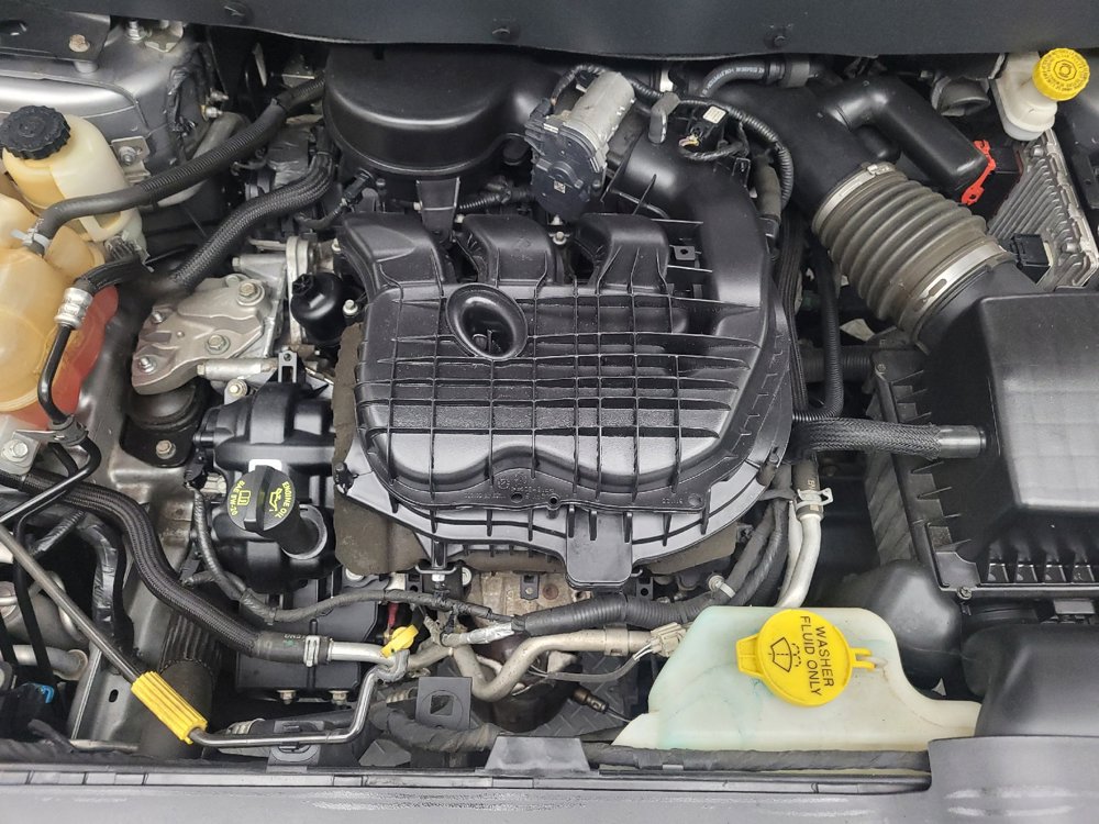 Used 2018 Dodge Journey Crossroad FWD image 30