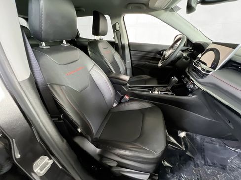 Used 2022 Jeep Compass Trailhawk image 25