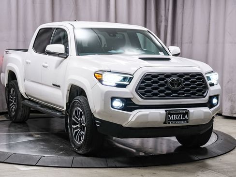 Used 2023 Toyota Tacoma TRD Sport RWD image 5