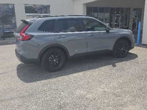 Used 2026 Honda CR-V Sport image 2