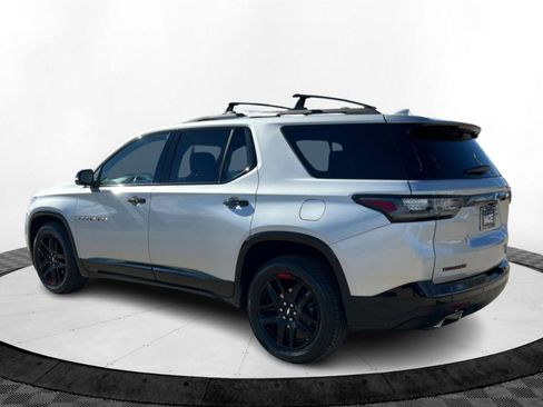 Used 2021 Chevrolet Traverse Premier w/ Redline Edition image 3