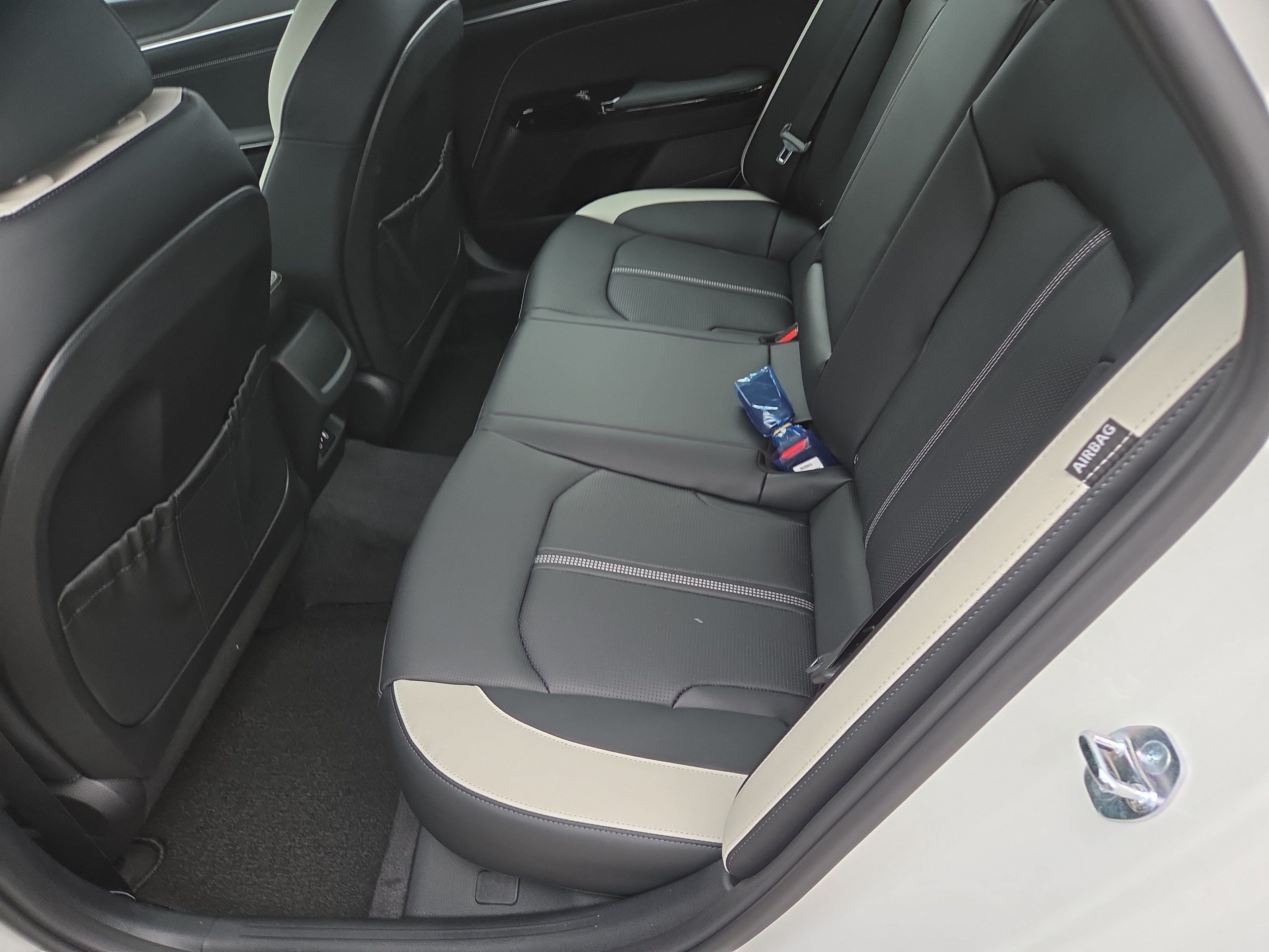 New 2026 Kia K5 GT-Line w/ GT-Line Premium Package FWD image 6
