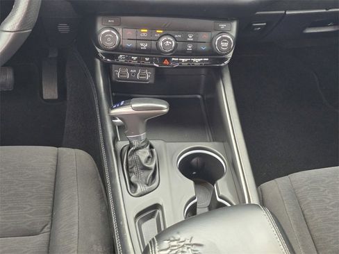 Used 2021 Dodge Durango SXT image 18