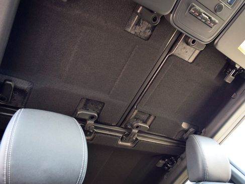 New 2026 Ford Bronco Badlands image 24