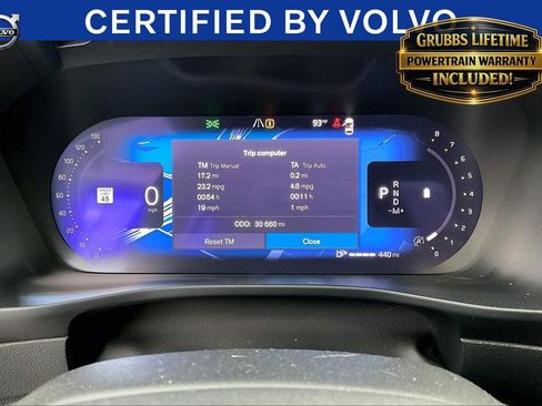 Used 2023 Volvo XC40 B5 Plus w/ Protection Package Premier AWD/4WD image 27