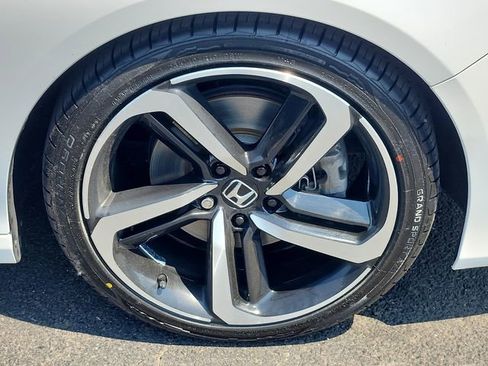 Certified 2022 Honda Accord Sport image 8