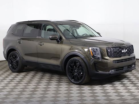 Used 2022 Kia Telluride SX w/ SX Prestige Package image 68