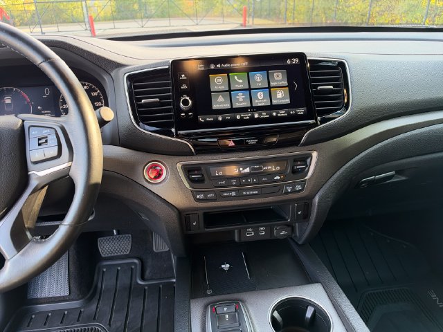 Certified 2025 Honda Ridgeline RTL image 20