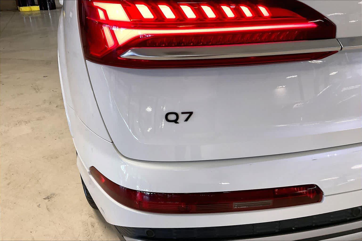 Used 2025 Audi Q7 3.0T Premium Plus AWD/4WD image 10