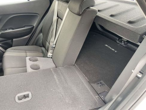 Certified 2023 Hyundai Venue SEL w/ Cargo Package image 15