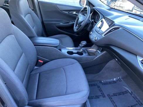Used 2023 Chevrolet Malibu LT FWD image 22
