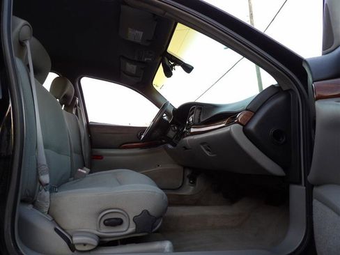 Used 2004 Buick Le Sabre Custom image 12