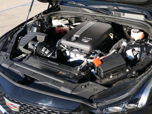 Certified 2023 Cadillac CT5 Luxury w/ Sun And Sound Package image 30