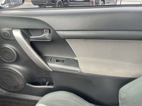 Used 2016 Scion tC image 19