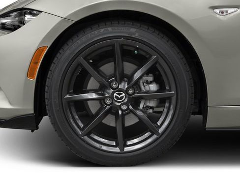 Used 2016 MAZDA MX-5 Miata Club RWD image 14
