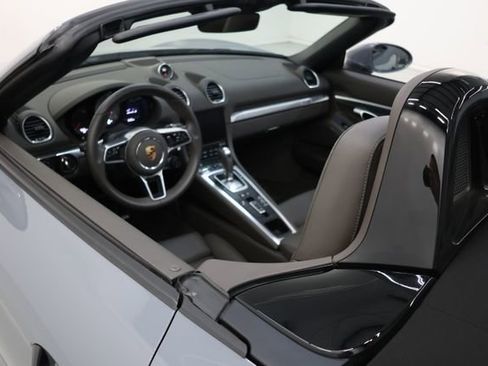 Used 2024 Porsche 718 Boxster S RWD image 83