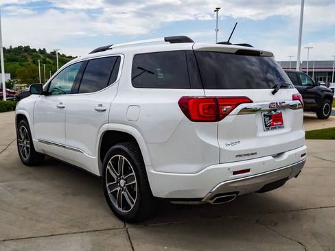 Used 2018 GMC Acadia Denali w/ Technology Package FWD image 6