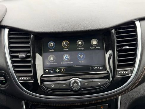 Used 2019 Chevrolet Trax Premier image 25