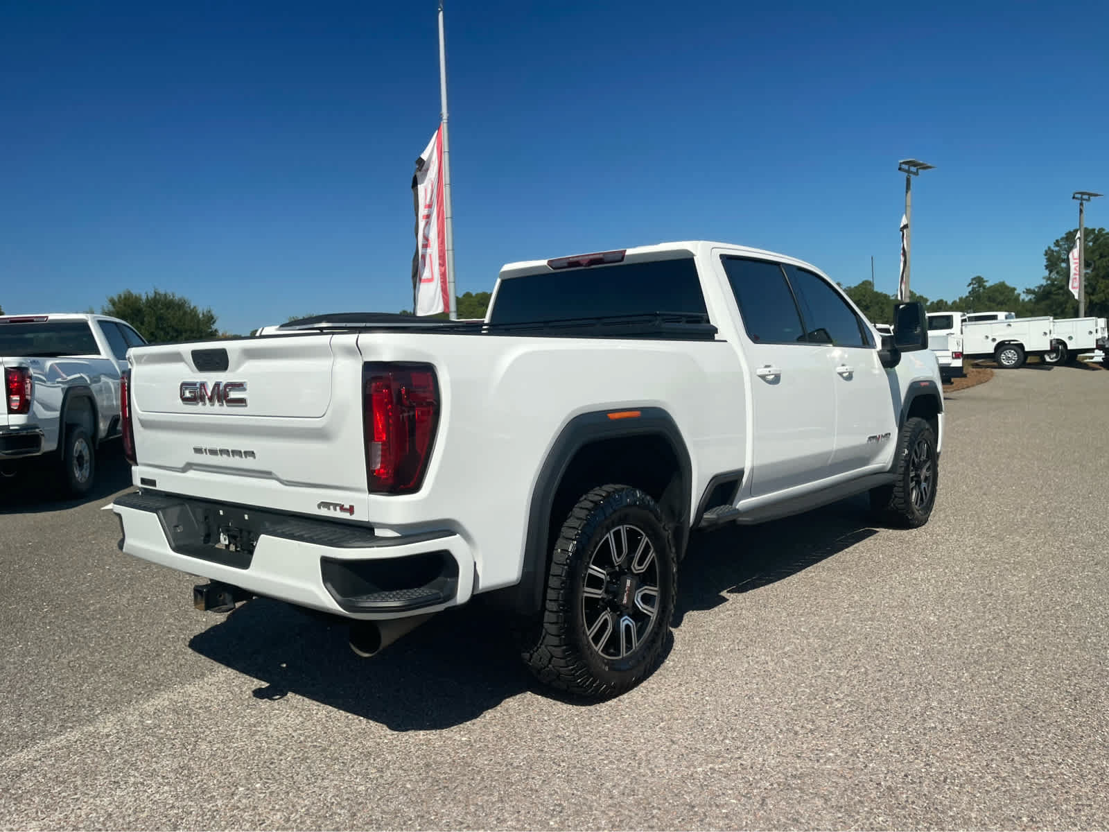 Used 2021 GMC Sierra 2500 AT4 w/ Gooseneck/5TH Wheel Package AWD/4WD image 5