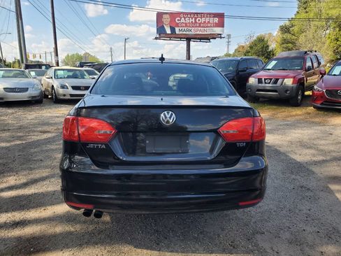Used 2013 Volkswagen Jetta TDI image 6