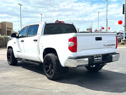 Used 2021 Toyota Tundra SR5 w/ SR5 Upgrade Package image 6
