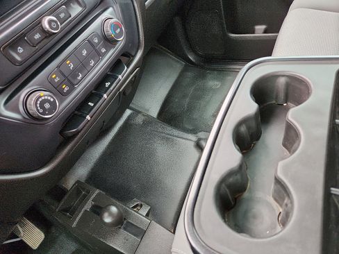 Used 2019 Chevrolet Silverado 2500 W/T AWD/4WD image 20