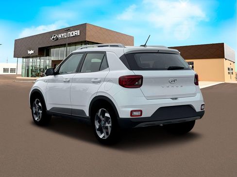 New 2026 Hyundai Venue SEL image 5