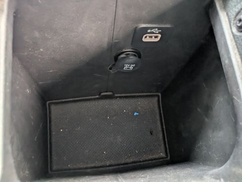 Used 2018 Jeep Wrangler Sport AWD/4WD image 21