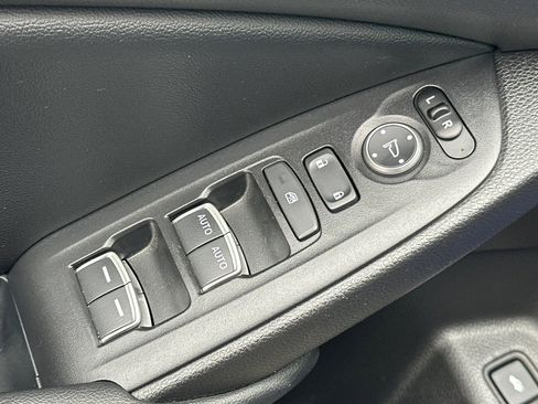 Used 2022 Honda Accord Sport image 13