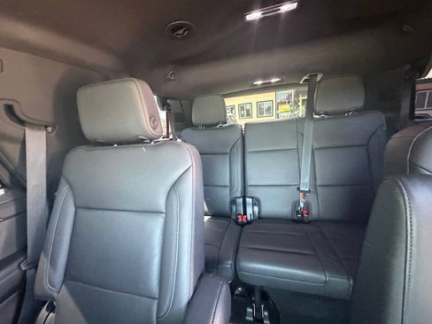 Used 2021 Chevrolet Tahoe LT AWD/4WD image 11