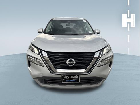 Used 2023 Nissan Rogue SV AWD/4WD image 2