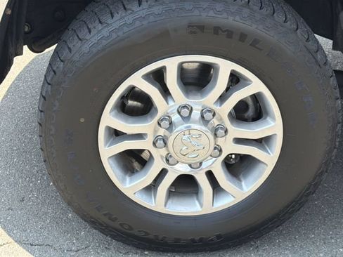 Used 2015 RAM 2500 Laramie w/ Protection Group AWD/4WD image 17