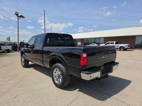 Used 2016 Ford F350 Lariat w/ Lariat Ultimate Package AWD/4WD image 3