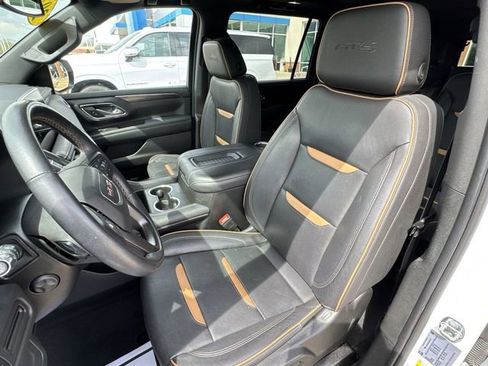 Used 2022 GMC Yukon XL AT4 AWD/4WD image 22