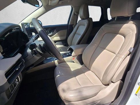 Used 2024 Lincoln Corsair FWD image 17