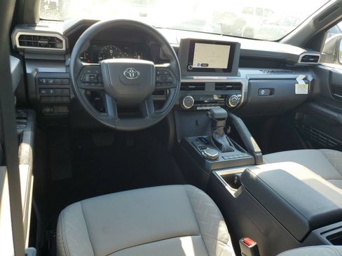 Certified 2026 Toyota Tacoma SR5 AWD/4WD image 9