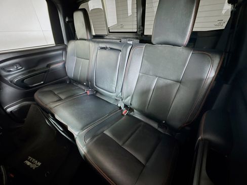 Used 2024 Nissan Titan PRO-4X w/ Pro-4x Convenience Package image 21