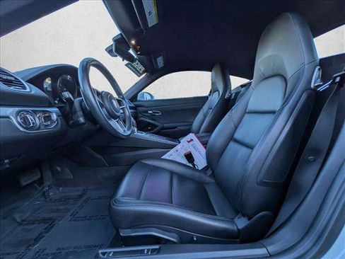 Used 2018 Porsche 718 Cayman image 15