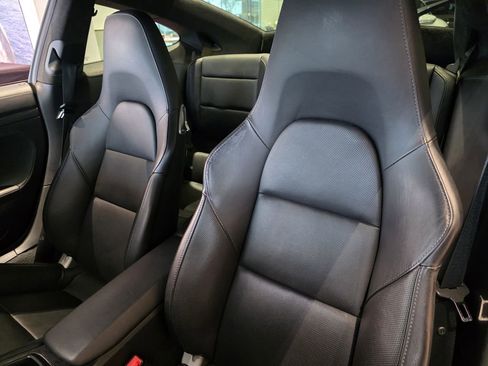 Used 2014 Porsche 911 Turbo image 21