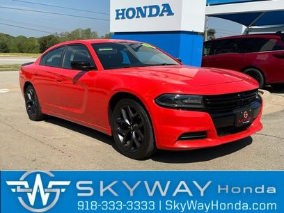 Used 2020 Dodge Charger SXT w/ Blacktop Package
