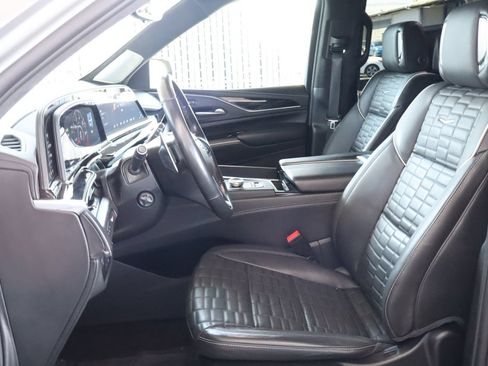 Used 2023 Cadillac Escalade V AWD/4WD image 23