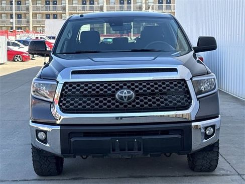 Used 2019 Toyota Tundra SR5 w/ SR5 Upgrade Package image 7