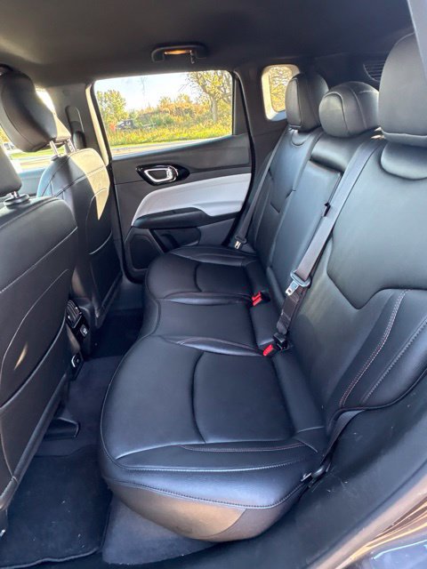 Used 2024 Jeep Compass Limited AWD/4WD image 9