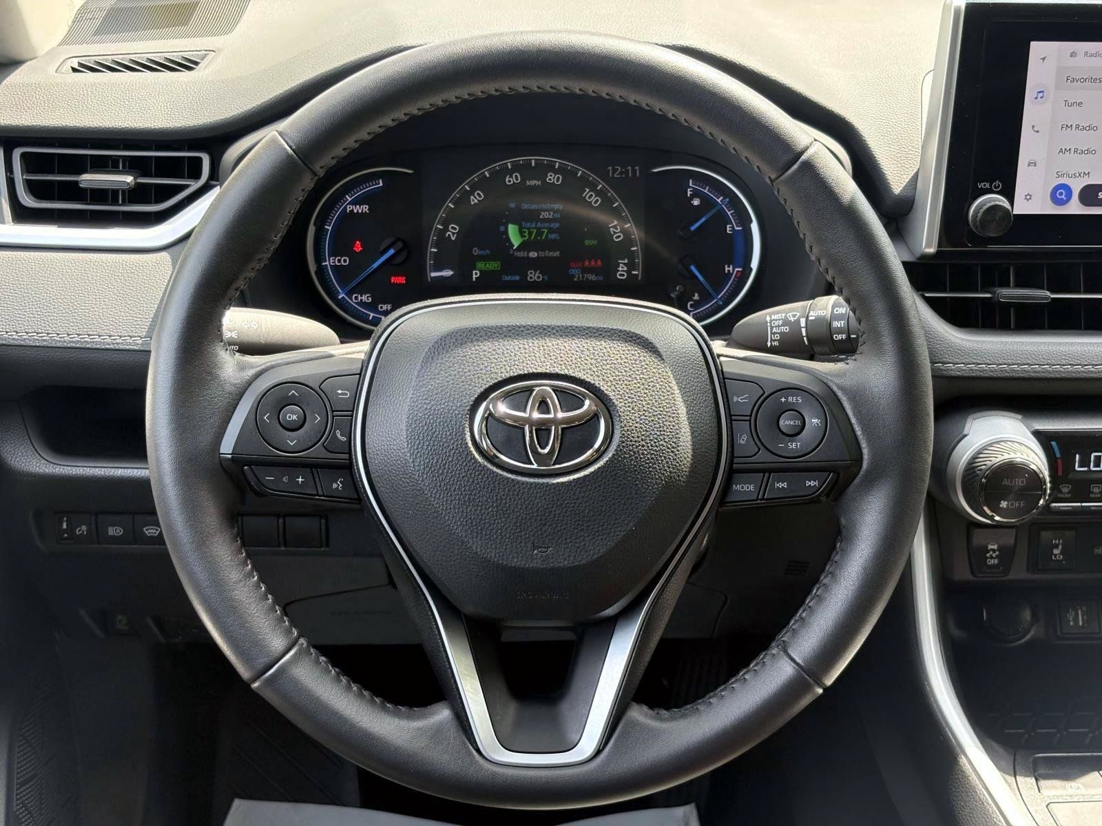 Used 2023 Toyota RAV4 XLE w/ XLE Grade Weather Package AWD/4WD image 15
