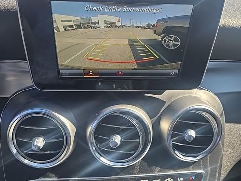 Used 2018 Mercedes-Benz C 300 Coupe image 3