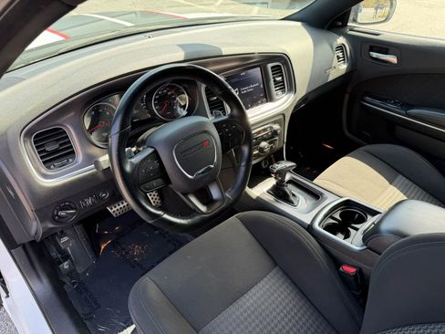 Used 2021 Dodge Charger Scat Pack RWD image 11