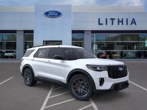 New 2026 Ford Explorer ST RWD image 7
