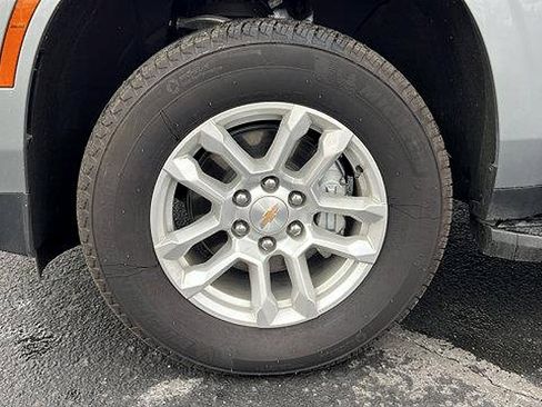 New 2025 Chevrolet Tahoe LS image 10