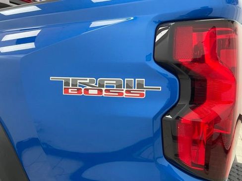 Used 2023 Chevrolet Colorado Trail Boss w/ Advanced Trailering Package AWD/4WD image 21